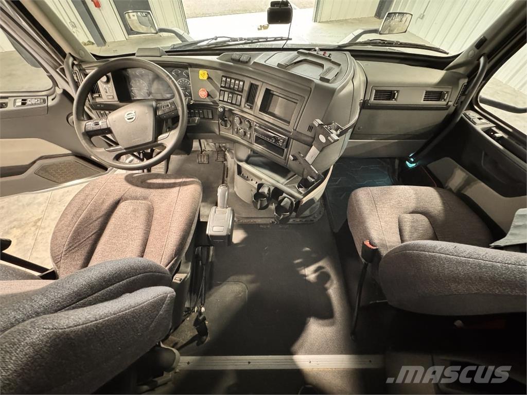 Volvo VNR Prime Movers