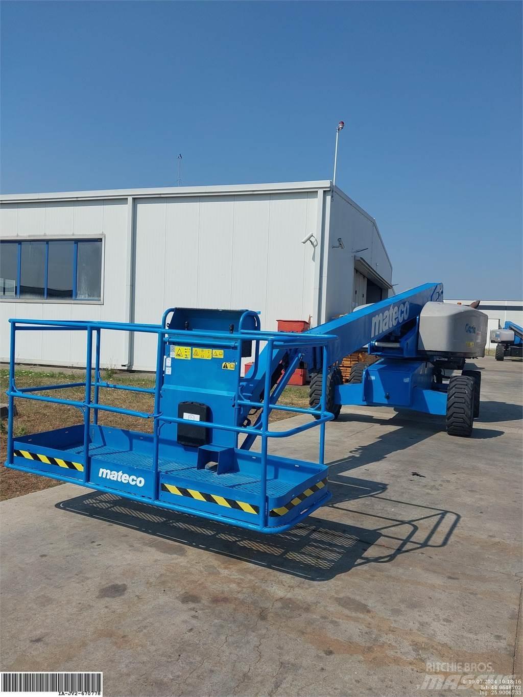 Genie S-65 Telescopic boom lifts