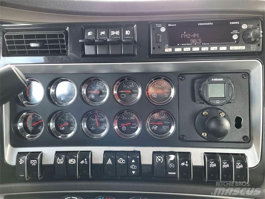 Kenworth W900 Chassis Cab trucks