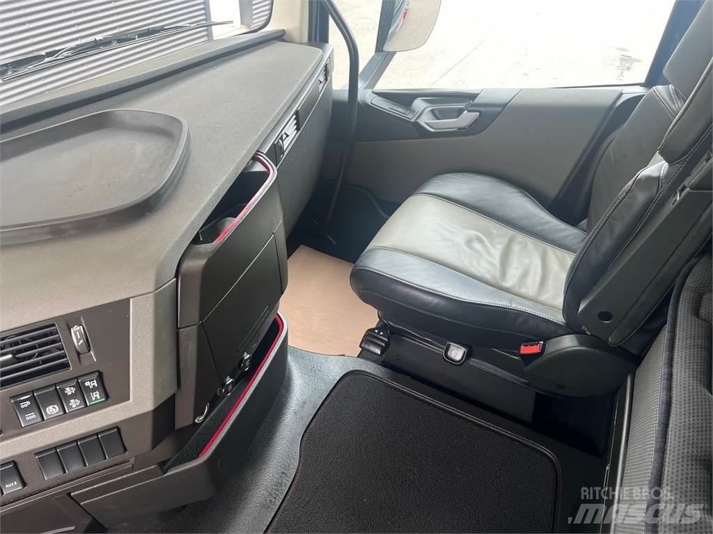 Volvo FH540 Demountable trucks