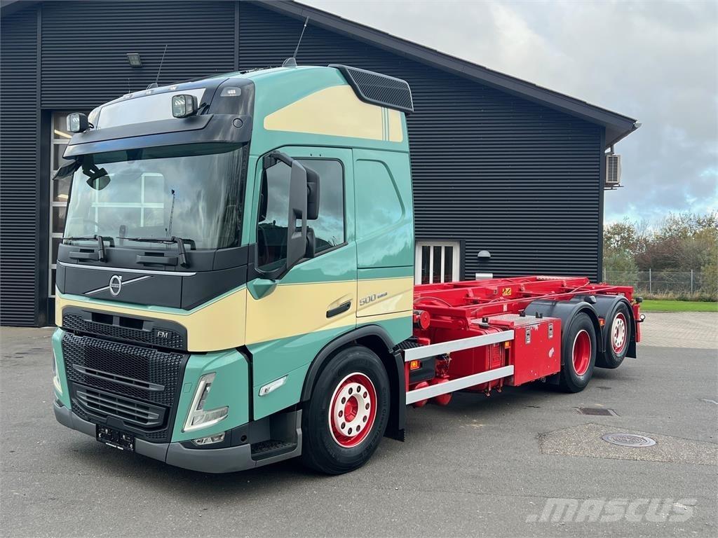 Volvo FM500 Globe Demountable trucks