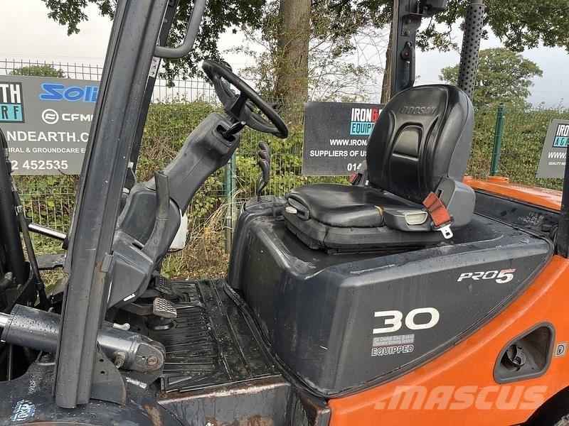 Doosan D30S-5 Other