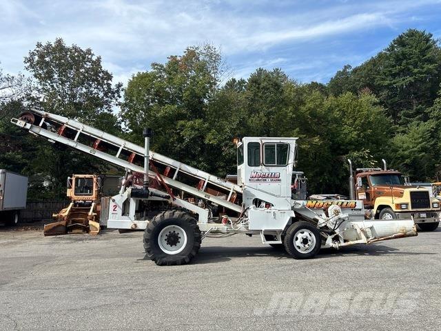 Athey 7-12D Asphalt pavers