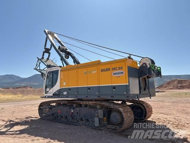 Bauer MC86 Track mounted cranes