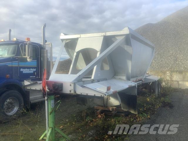  Beal Tipper trailers