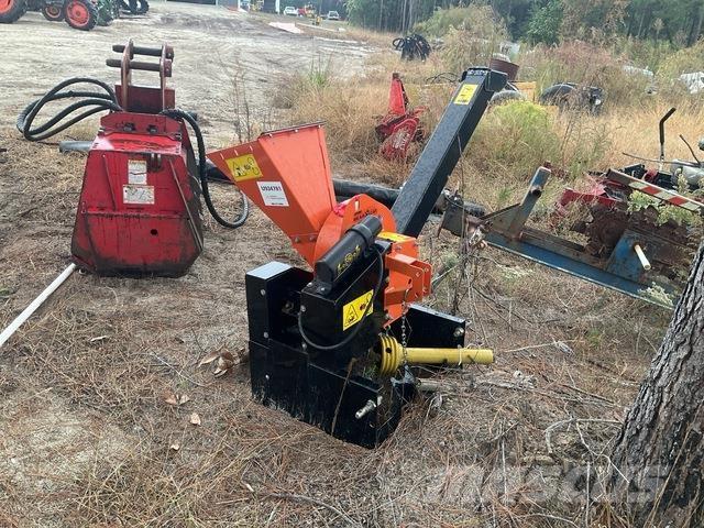 Bear Cat  Wood chippers