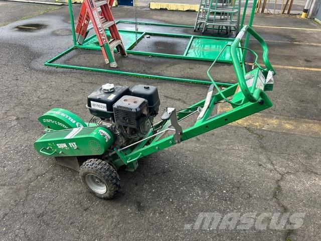 Blue Bird SG13 Stump grinders