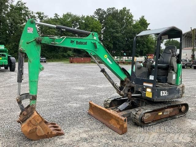 Bobcat E32i Crawler excavators