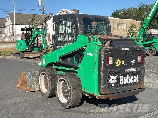 Bobcat S450 Skid steer loaders