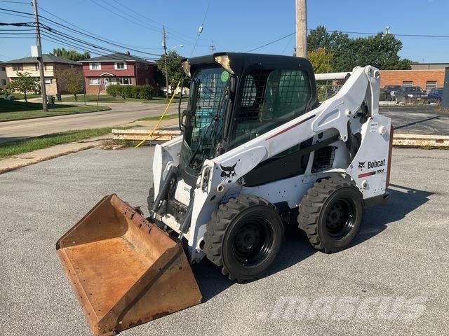 Bobcat S530 Skid steer loaders