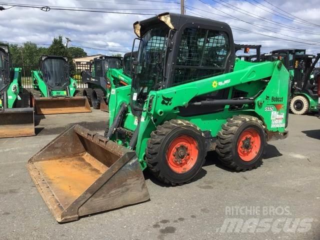 Bobcat S550 Skid steer loaders