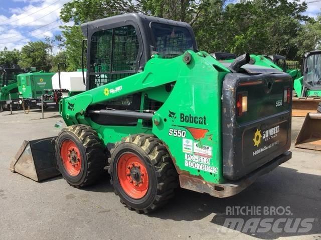 Bobcat S550 Skid steer loaders