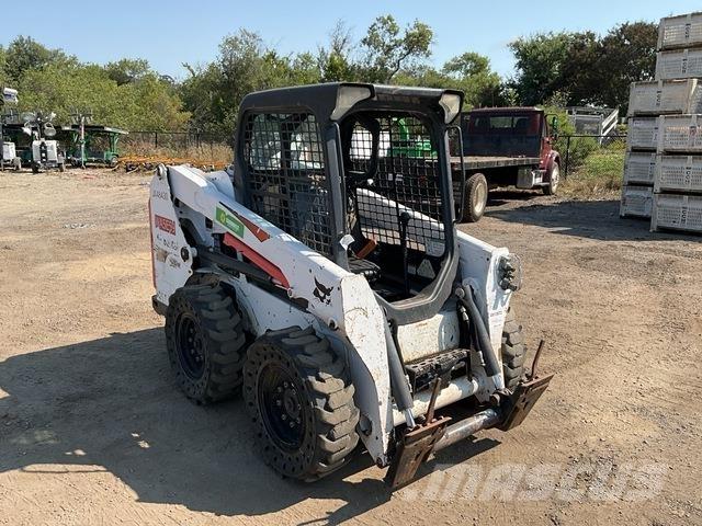Bobcat S550 Skid steer loaders