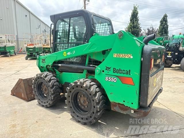 Bobcat S550 Skid steer loaders