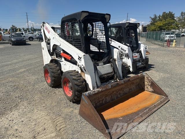 Bobcat S750 Skid steer loaders