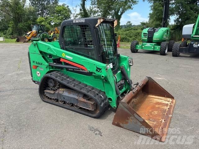 Bobcat T550 Skid steer loaders