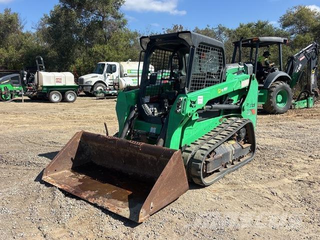Bobcat T550 Skid steer loaders