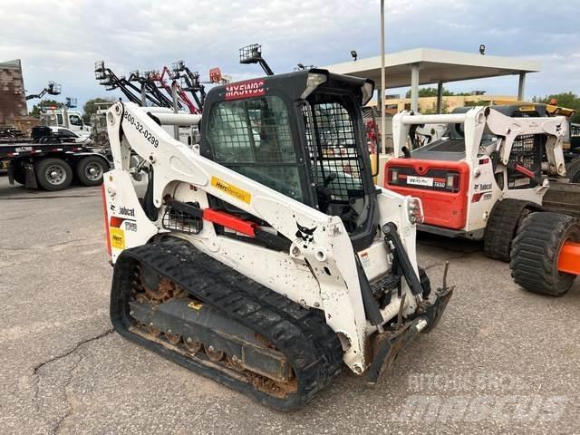 Bobcat T740 Skid steer loaders