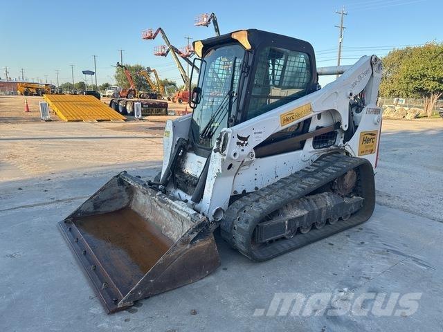 Bobcat T740 Skid steer loaders