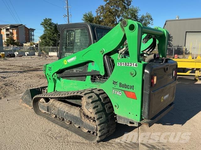 Bobcat T740 Skid steer loaders
