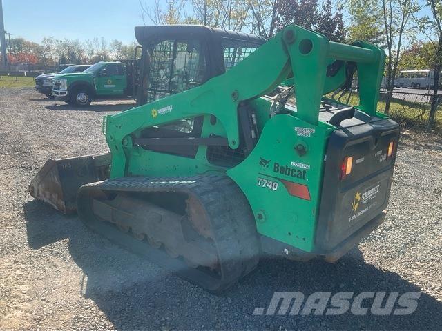 Bobcat T740 Skid steer loaders