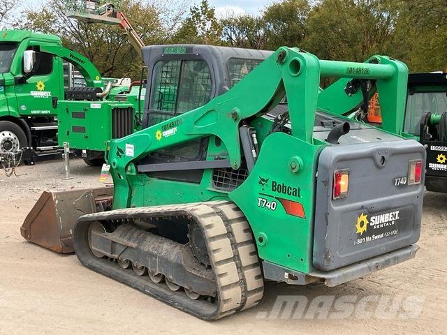 Bobcat T740 Skid steer loaders