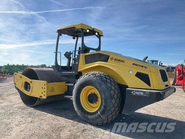 Bomag BW211D-5 Single drum rollers