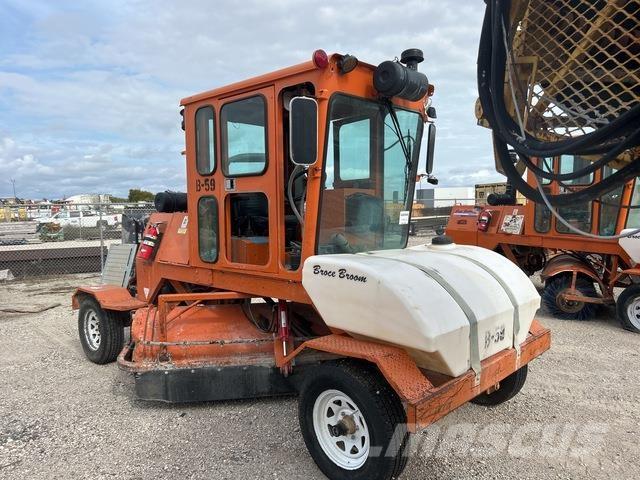 Broce CR350 Indoor sweepers