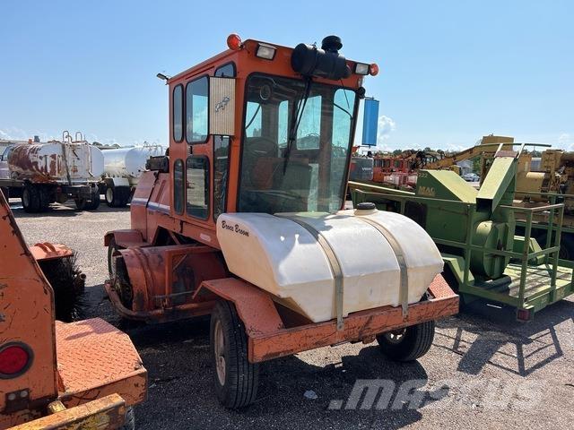 Broce KR350 Indoor sweepers