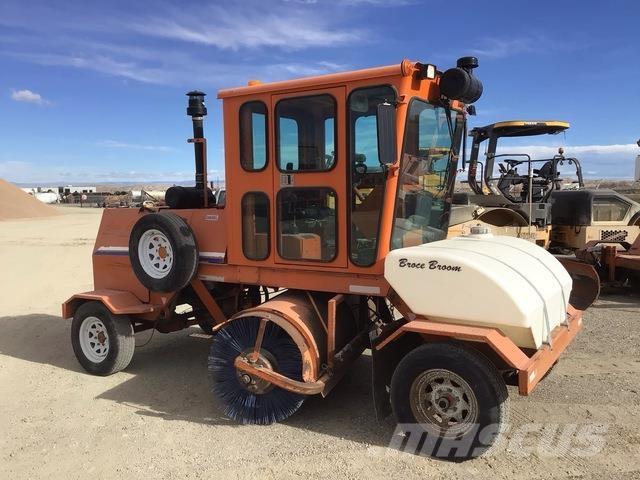 Broce KR350 Indoor sweepers