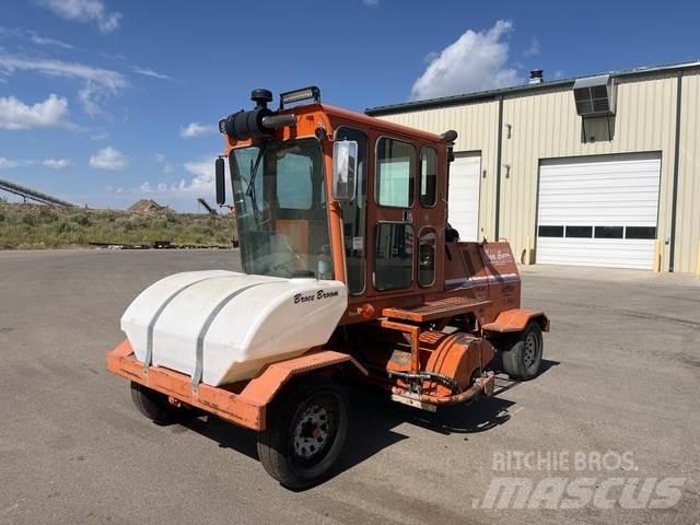 Broce RCT 350 Indoor sweepers