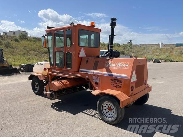 Broce RCT 350 Indoor sweepers