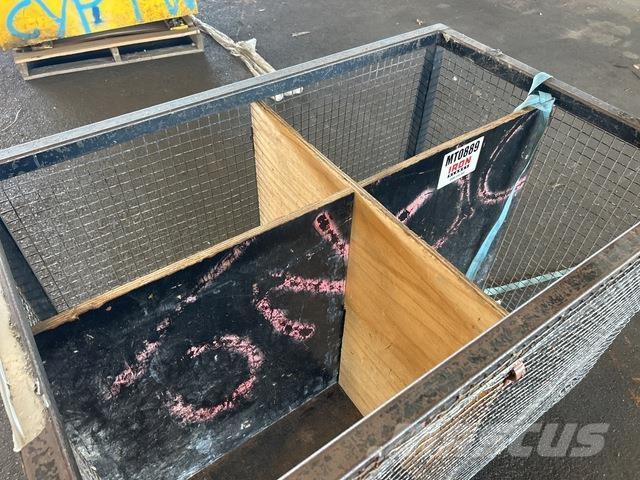  Cage Other