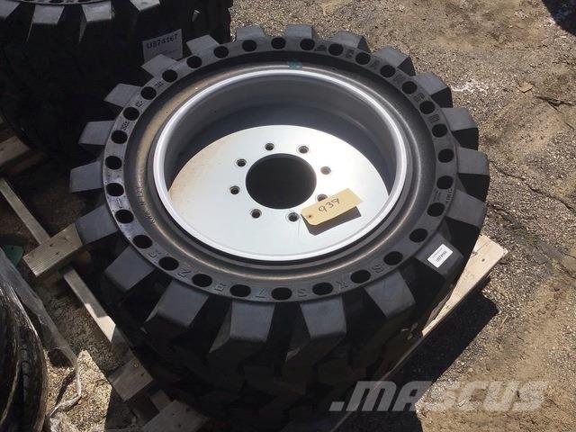  Camso SKS792S Tyres, wheels and rims