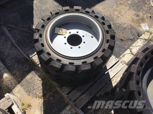  Camso SKS793 Tyres, wheels and rims
