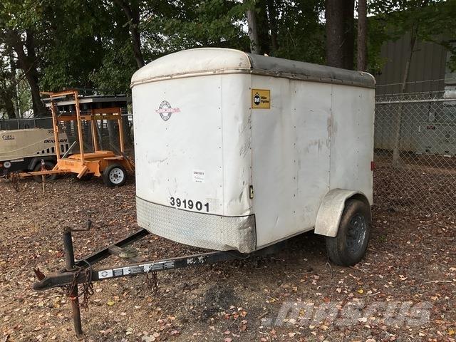  Carry-On Box Trailers