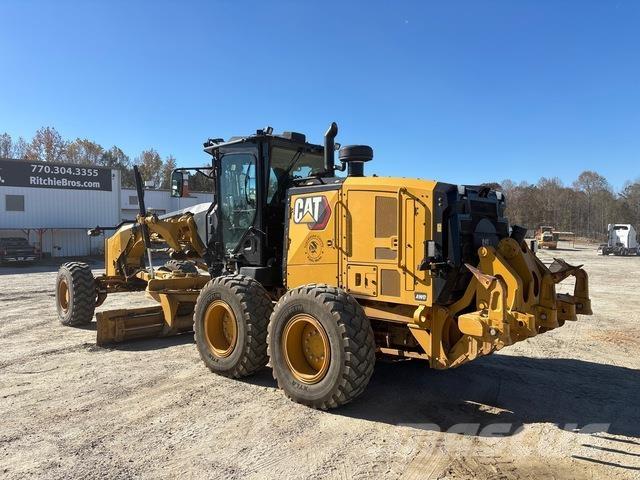 CAT 140 AWD Graders