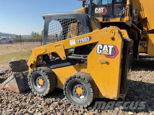 CAT 226D3 Skid steer loaders