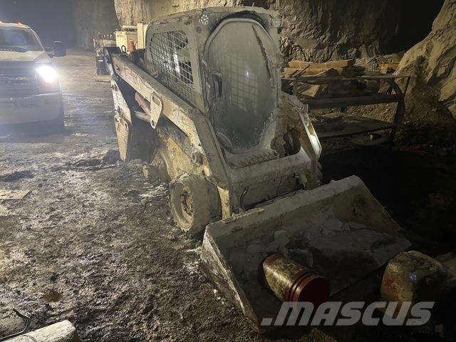 CAT 232D Skid steer loaders