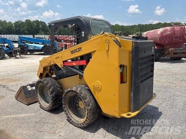 CAT 236D Skid steer loaders