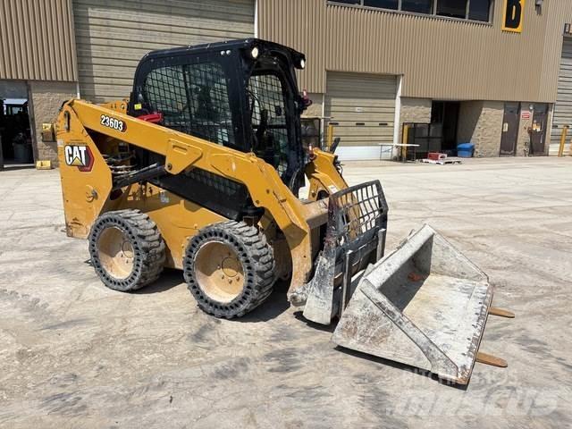 CAT 236D3 Skid steer loaders