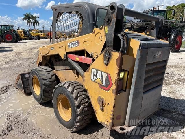 CAT 242D3 Skid steer loaders