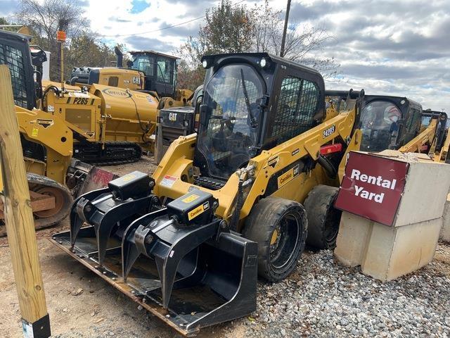 CAT 242D3 Skid steer loaders