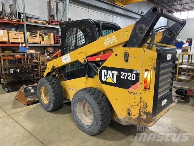 CAT 272D Skid steer loaders