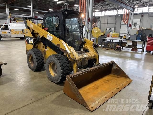 CAT 272D Skid steer loaders