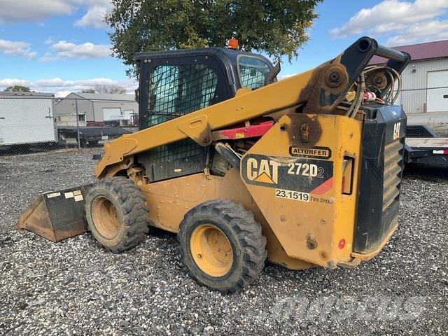 CAT 272D2 Skid steer loaders