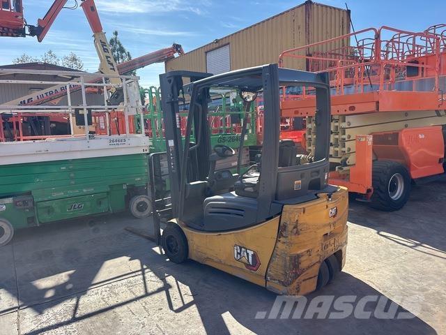 CAT 2ET4000 Electric forklift trucks