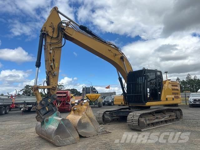 CAT 320 Crawler excavators