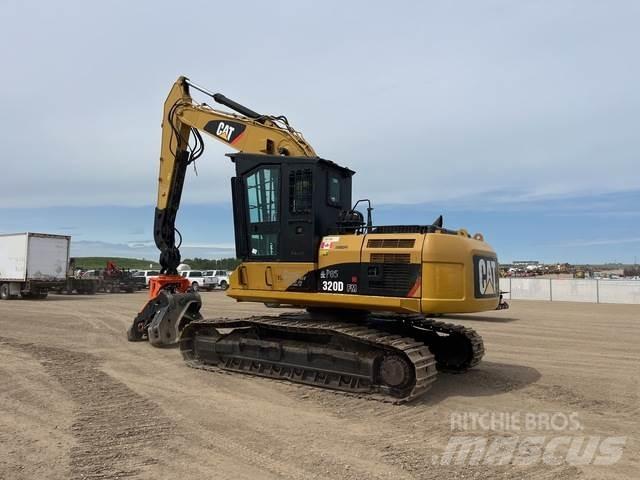 CAT 320DFM Wood splitters and cutters