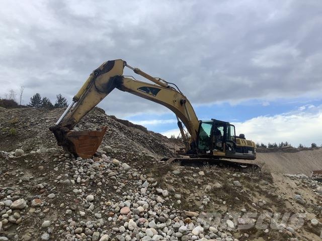 CAT 330C Crawler excavators